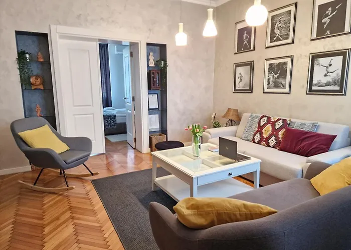 Urban Downtown Apartment