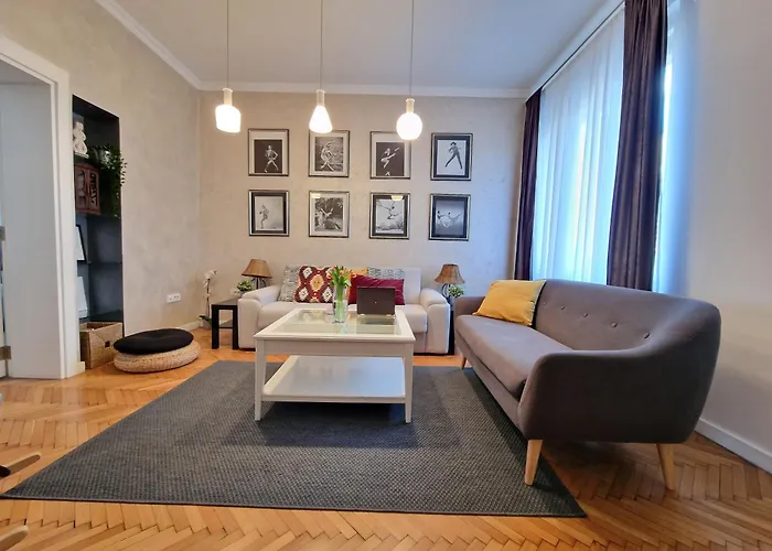 Urban Downtown Apartment